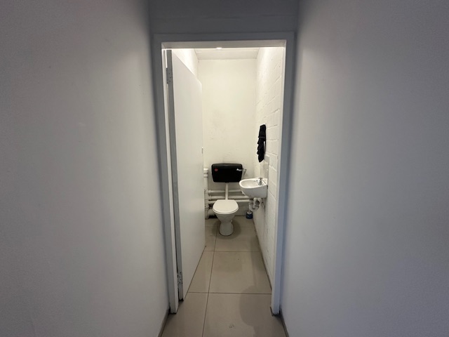 To Let commercial Property for Rent in Ndabeni Western Cape